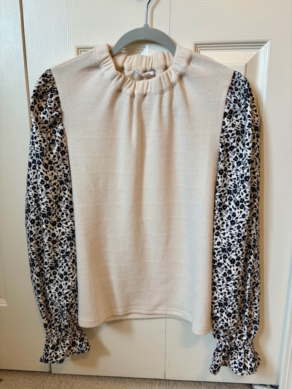 THML Floral Sleeve Top